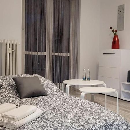 זברזה Apartament Tuwima מראה חיצוני תמונה